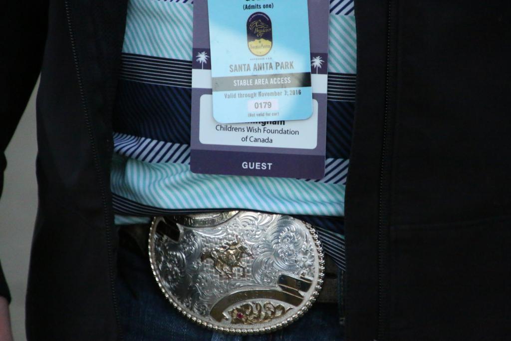 Colt Cunningham wearing his dads belt buckle. (Julie June Stewart photo)